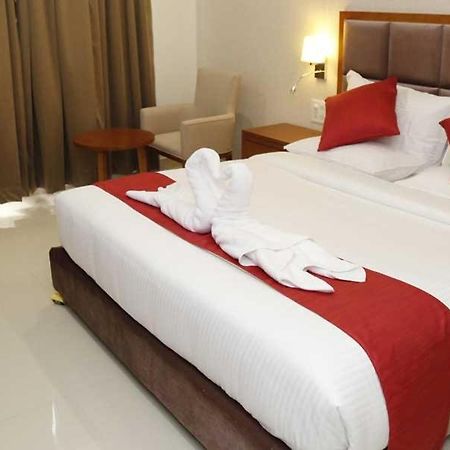 Nakshatra Palace Hotel Kanyakumari Esterno foto